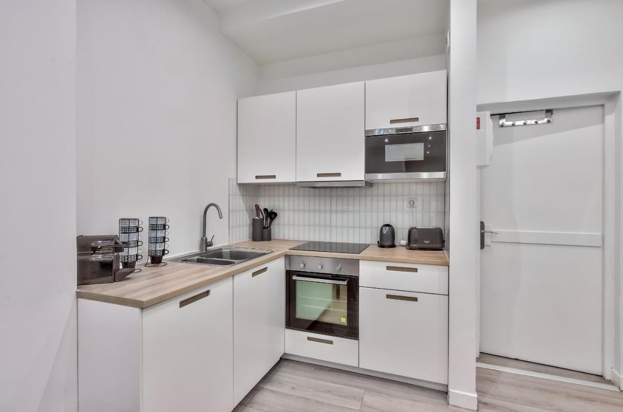 35 - Luxury Flat Grands Boulevards Париж Екстериор снимка