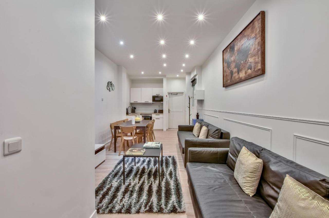 35 - Luxury Flat Grands Boulevards Париж Екстериор снимка