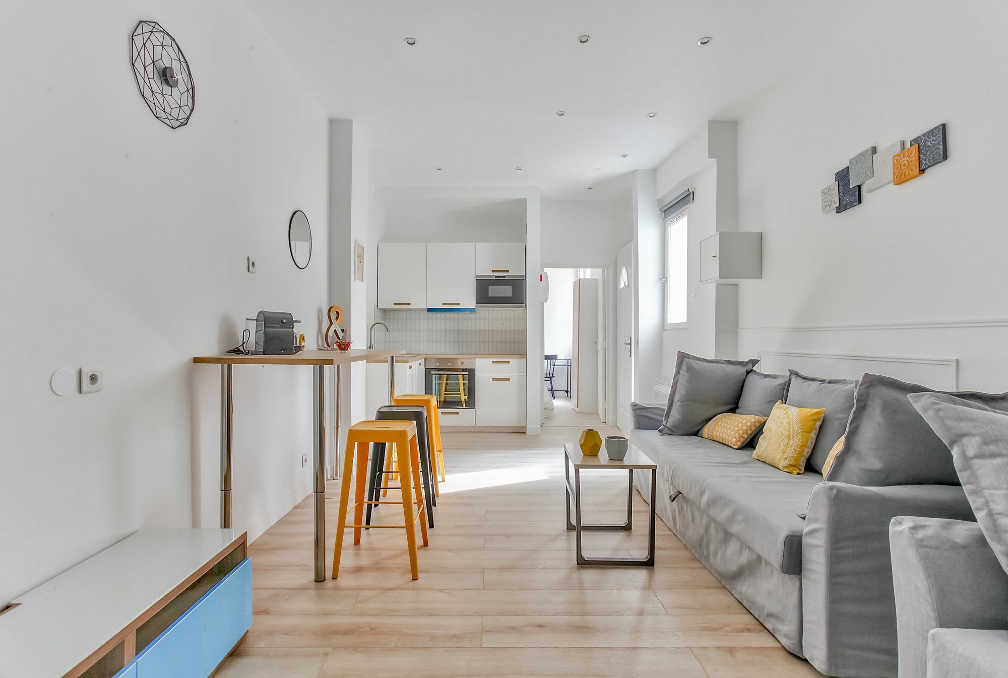 35 - Luxury Flat Grands Boulevards Париж Екстериор снимка