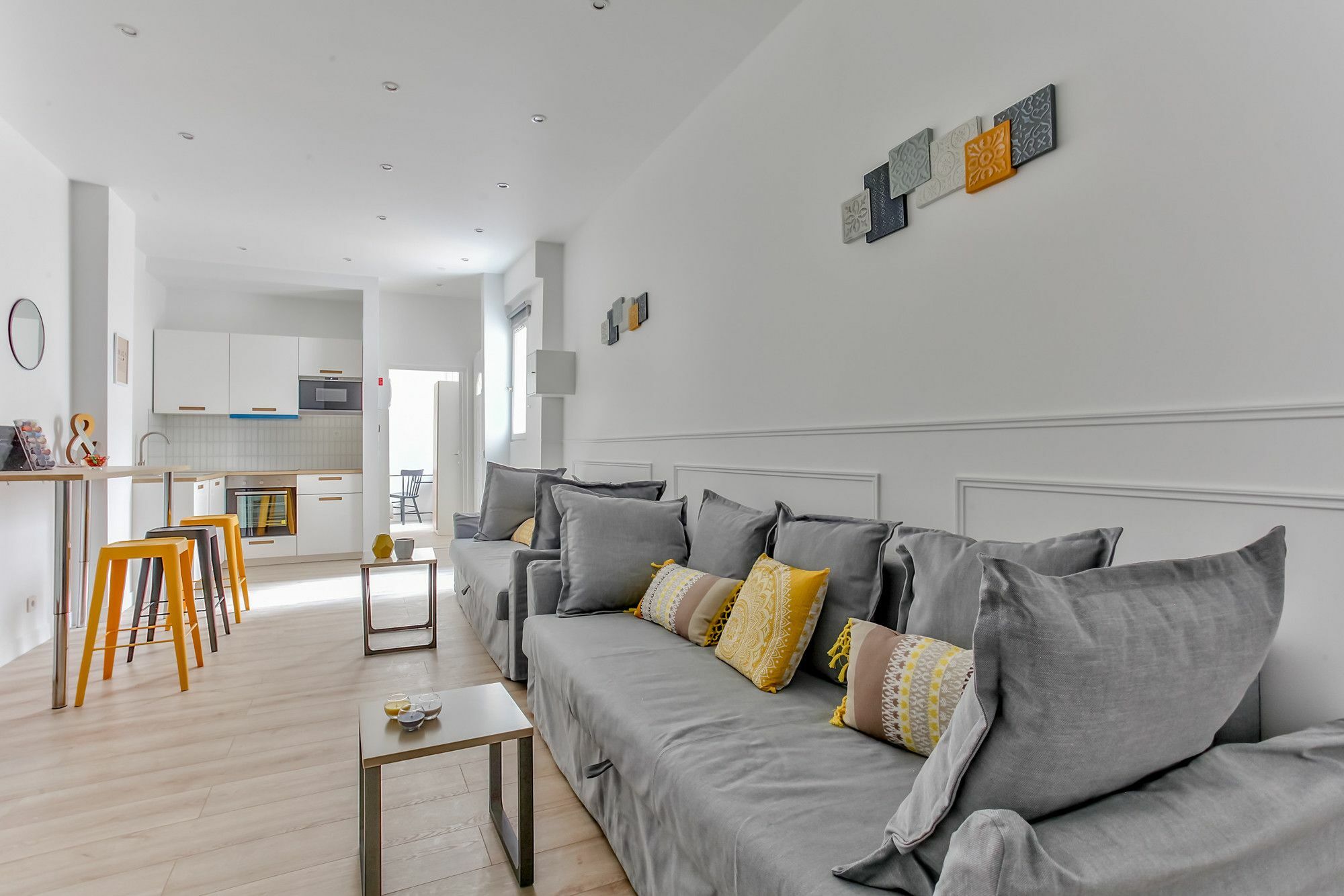 35 - Luxury Flat Grands Boulevards Париж Екстериор снимка