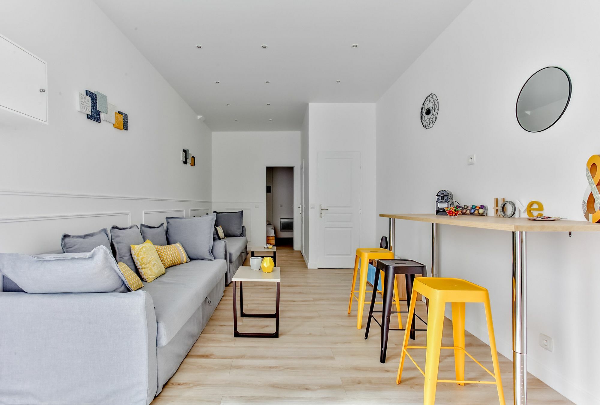 35 - Luxury Flat Grands Boulevards Париж Екстериор снимка